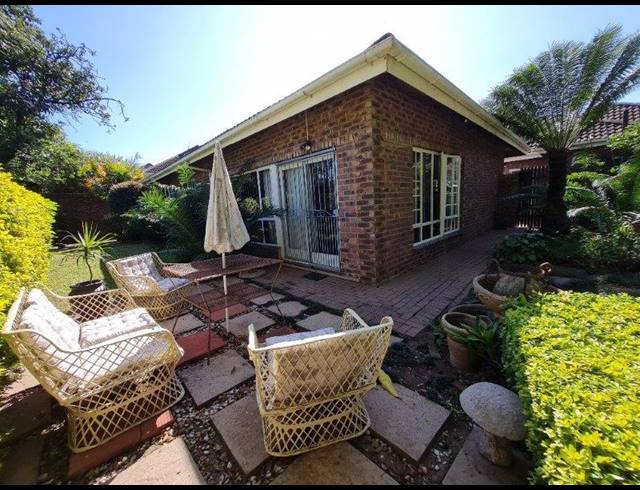 3 BEDROOM SIMPLEX SOLD IN ASHLEY